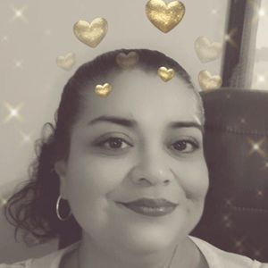 Meet your Posher, Roxanne